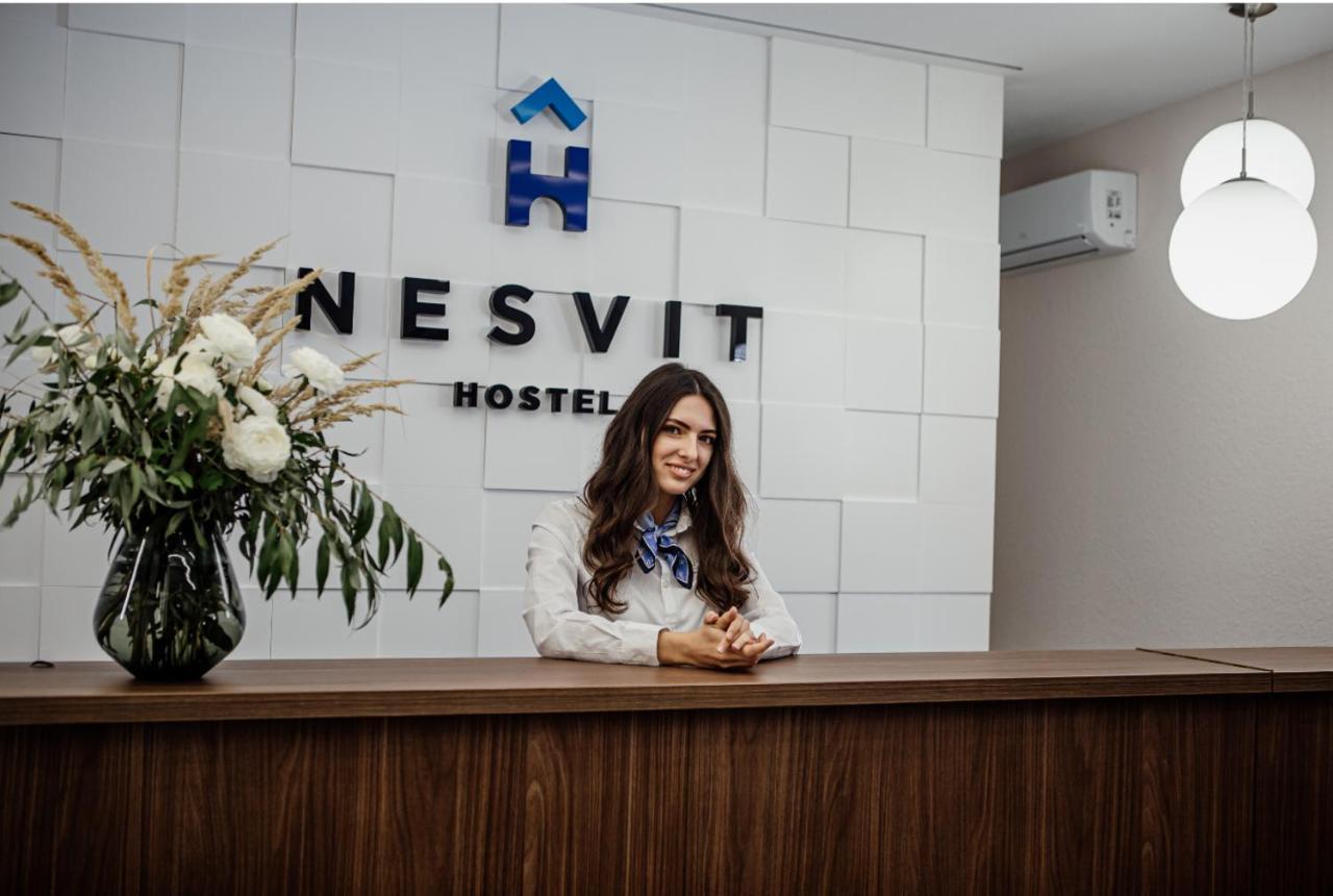 Новый Хостел Nesvit Киев Академгородок Dış mekan fotoğraf